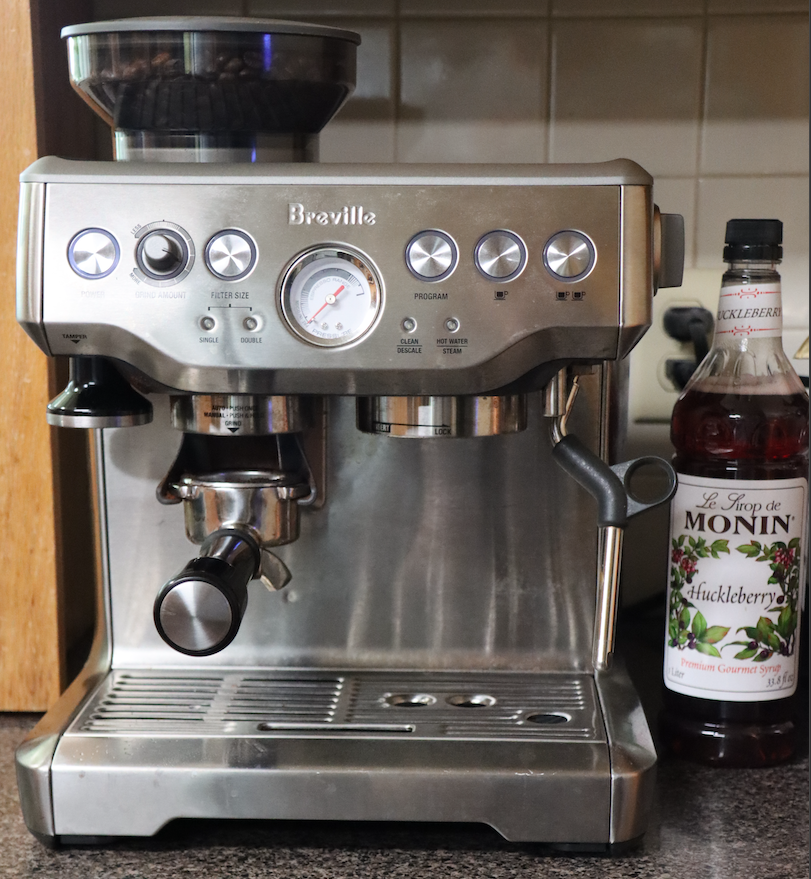 Breville BES870XL With Monin Huckleberry